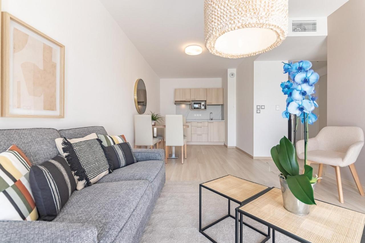 Ovelia Les Angles - Les Loges D'anicet Apartment